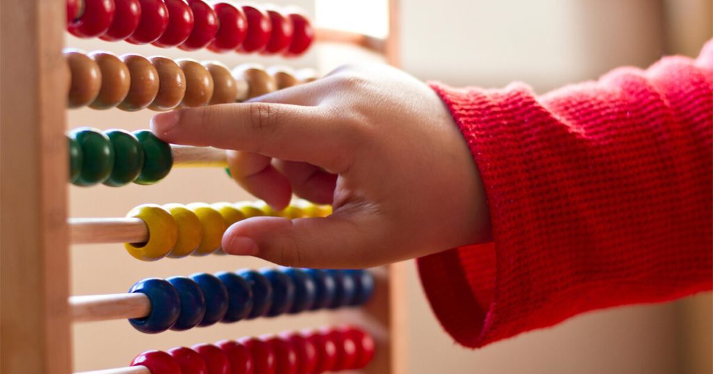 Child-led-learning-article-cover-blossom-educational