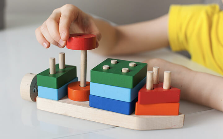 EYFS-Physical-development-activities-Visual-motor